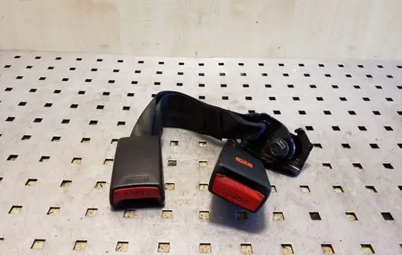 Hyundai i40 Rear seatbelt buckle LHVL1L