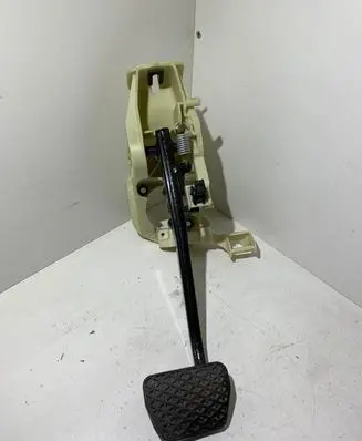 BMW 5 GT F07 Brake pedal 6782666
