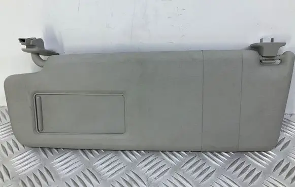 Volkswagen Tiguan Sun visor 1K0857561B 5N0857551H