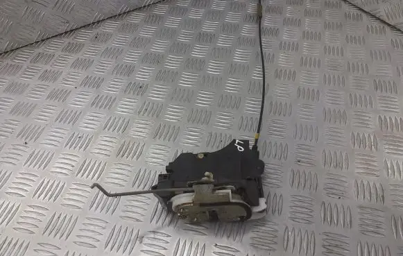 Mitsubishi Lancer Front door lock BRAK