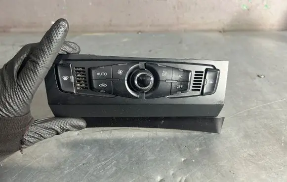 Audi Q5 SQ5 Climate control unit 8T2820043AD