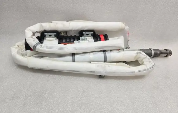 Roof airbag