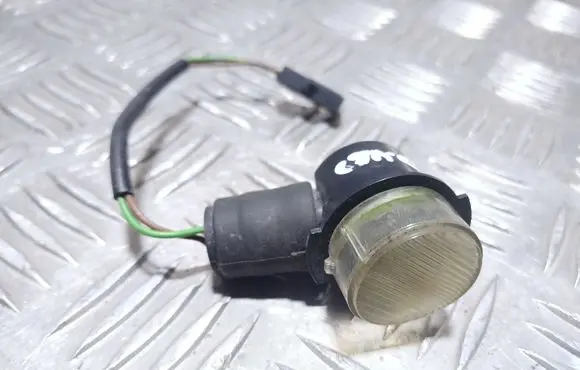 Porsche Cayenne (9PA) Mirror indicator light 90228