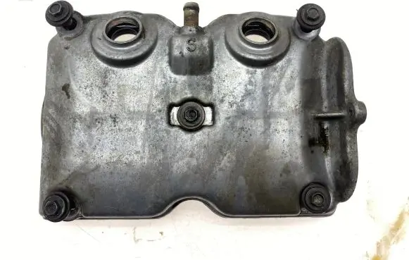 Subaru Legacy Rocker cam cover 