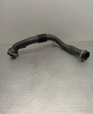 Intercooler hose/pipe
