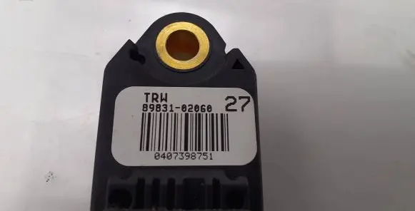 Toyota Auris 150 Airbag deployment crash/impact sensor 8983102060 0407398751