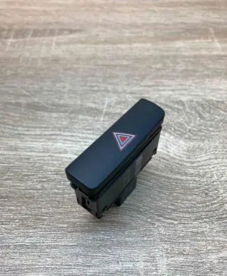 Volkswagen PASSAT B7 Hazard light switch 3AA9535091QB
