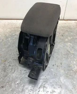 Volkswagen Golf V Armrest 1K0864207C