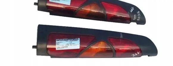Renault Megane II Tailgate rear/tail lights 8200103284