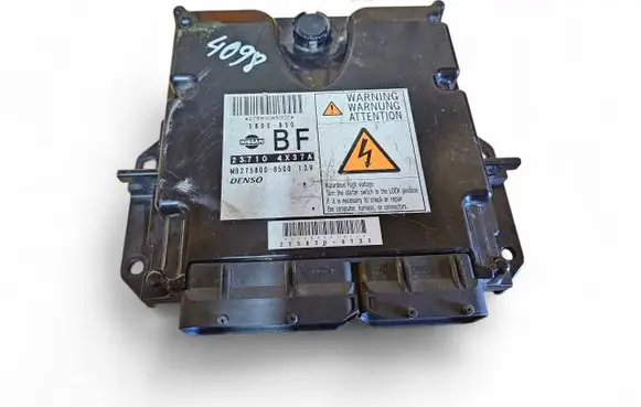 Nissan Navara D40 Engine control unit/module 237104X37A MB2758008500