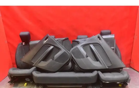 Chevrolet Equinox Seat set 
