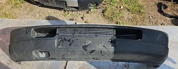 Volkswagen II LT Front bumper 2D0807102 2D0807101