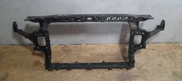 Hyundai i30 Radiator support slam panel 64101s0000