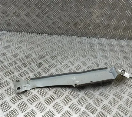 Volvo V60 Fender mounting bracket 31468233