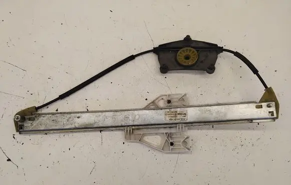 Audi Q5 SQ5 Rear window lifting mechanism without motor 8R0839462B