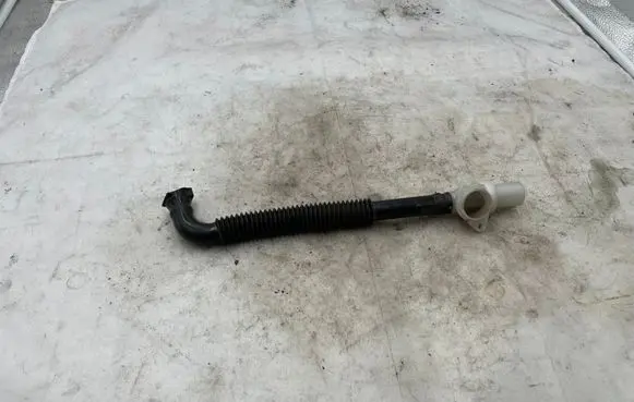 Subaru Forester SH Air intake hose/pipe 3345107701
