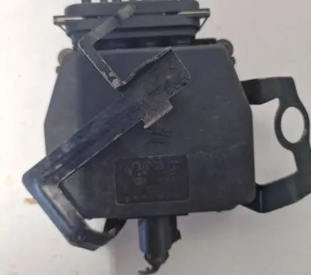 Volkswagen Golf V Turbo solenoid valve 6Q0906625