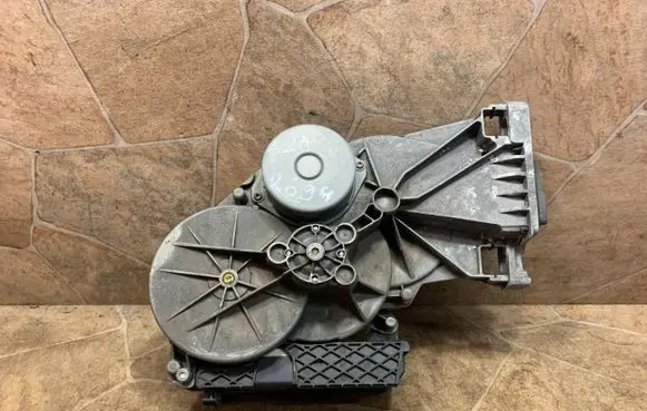 Mercedes-Benz C W205 Sliding door motor assembly A0997602601