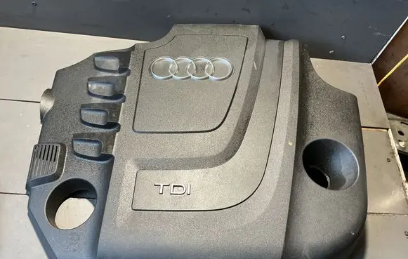 Audi A6 S6 C6 4F Engine cover (trim) 03L1039250