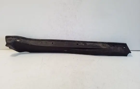 Fender end trim