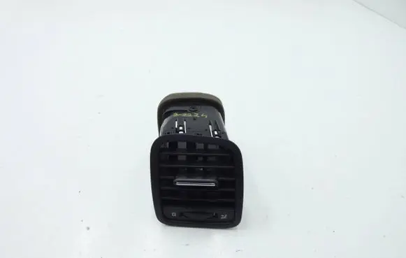 Skoda Yeti (5L) Dashboard side air vent grill/cover trim 5L0819702 8108531