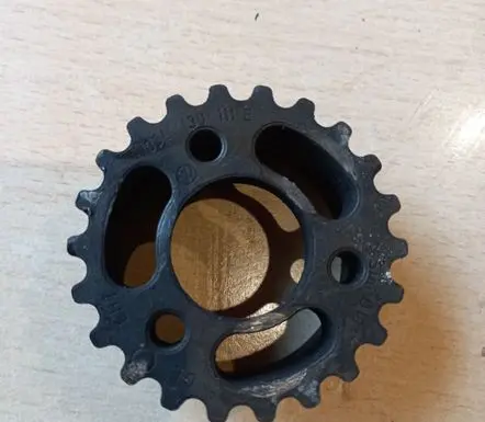 Volkswagen Crafter Fuel pump gear (pulley) 03L130111E