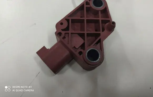 Volvo V50 Airbag deployment crash/impact sensor 30737138 MRSA5 8840A6