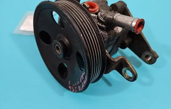 Nissan Primera Power steering pump IMPRK1359754
