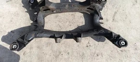 BMW 1 F20 F21 Rear axle beam 6857722