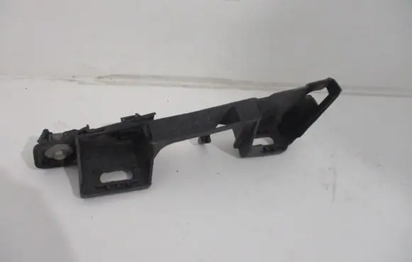 Citroen C4 I Front bumper mounting bracket 9652507380