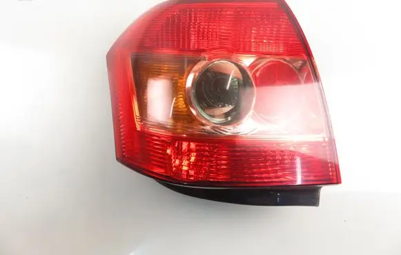 Toyota Corolla E120 E130 Rear/tail lights 8155002300