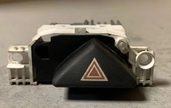 Ford Focus Hazard light switch 98AG138350 34937