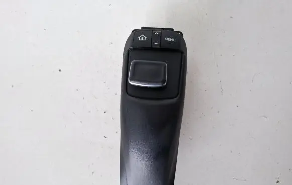 Lexus RX 450H Head unit multimedia control 8478048130 2372004070 2372400570