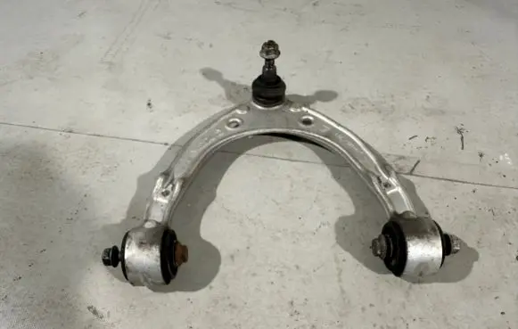 Porsche Cayenne (92A) Front upper control arm/wishbone 95834105100