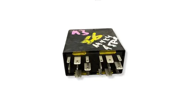 Audi A3 S3 8L Other relay 5KG00656804 4B0919471