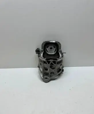 Audi Q7 4M Engine mount bracket 4M0199255AJ