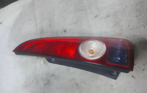 Renault Espace - Grand espace IV Rear/tail lights 8200027152