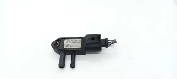 Volkswagen Transporter - Caravelle T5 Exhaust pressure sensor 076906051A