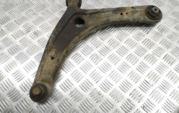 Peugeot 4007 Front lower control arm/wishbone