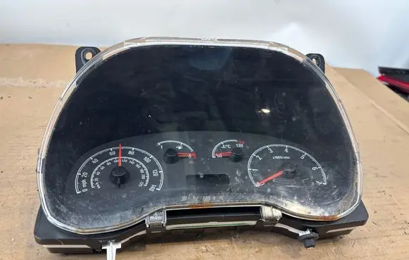 Opel Combo D Speedometer (instrument cluster) 77359 52047539 503015160407