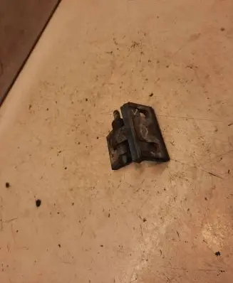 Volvo V70 Front door upper hinge
