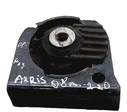 Toyota Auris 150 Engine mount bracket 4910808