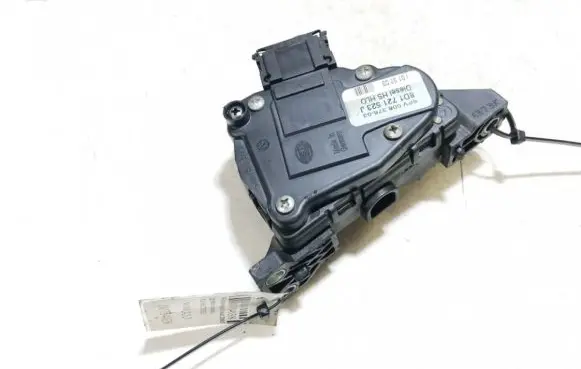 Volkswagen PASSAT B5.5 Accelerator throttle pedal 8d1721523j 6pv00837603