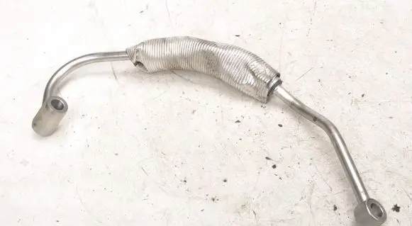 Hyundai i20 Active Turbo turbocharger oiling pipe/hose 
