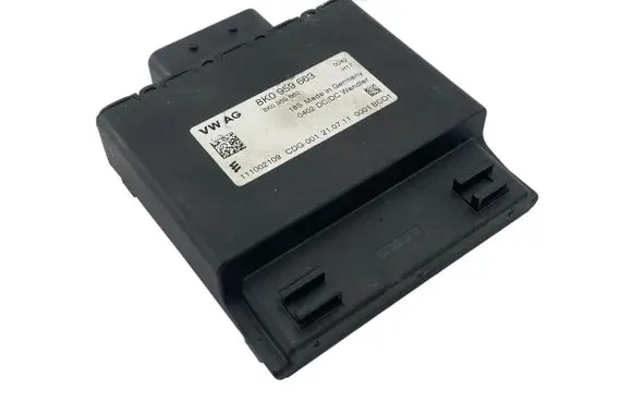 Audi A5 Sportback 8TA Voltage converter/converter module 8K0959663 111002109