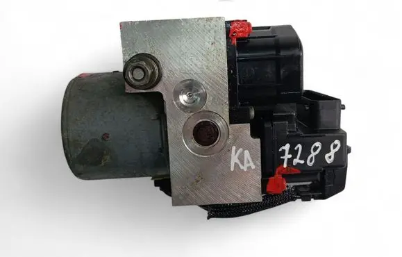 Nissan Navara D22 ABS Pump 47660VK310