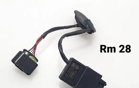 Skoda Rapid (NH) Fuel injection pump control unit/module 1K0906093J 1K0906093 4UM002GGF