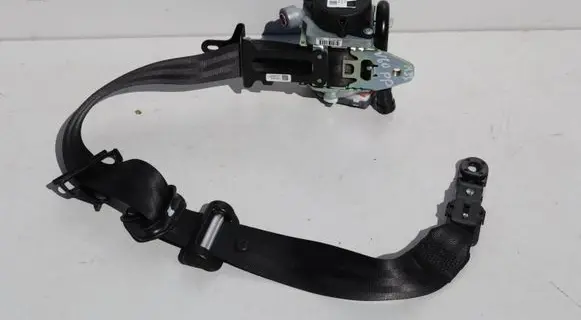 Volvo V60 Front seatbelt 39818843