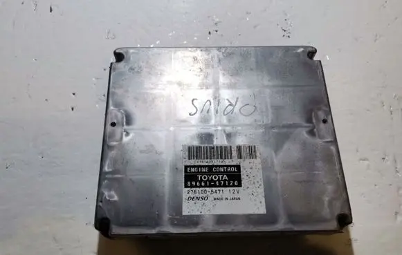 Toyota Prius (XW20) Engine control unit/module 8966147120 2751005471