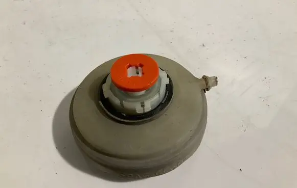 Mercedes-Benz C W203 Headlight level adjustment motor 0008009775 0307650006